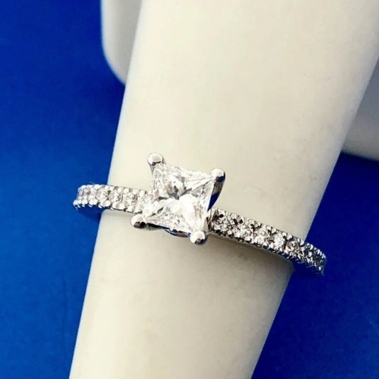 BRISMA ADJUSTABLE AMERICAN DIAMOND RING