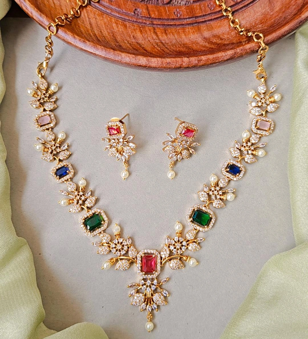 MULTICOLOR CHRISTA ZIRCONIA JEWELLERY SET