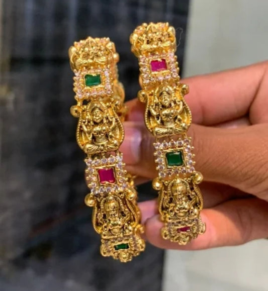 GOLDEN AMATA NAGAS BANGLES