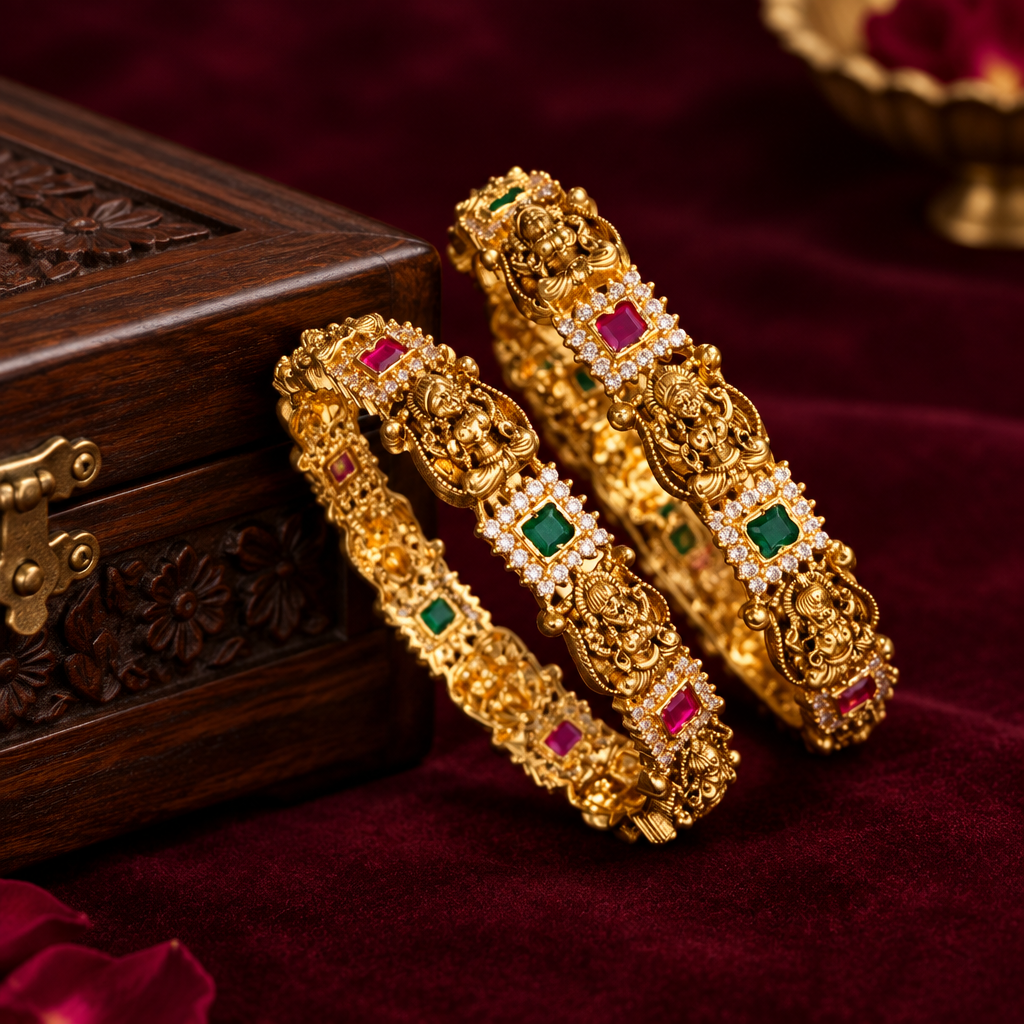GOLDEN AMATA NAGAS BANGLES