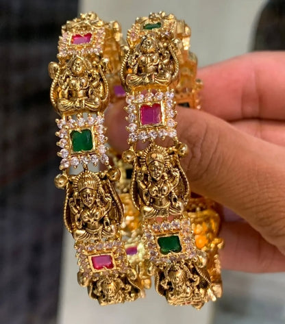 GOLDEN AMATA NAGAS BANGLES