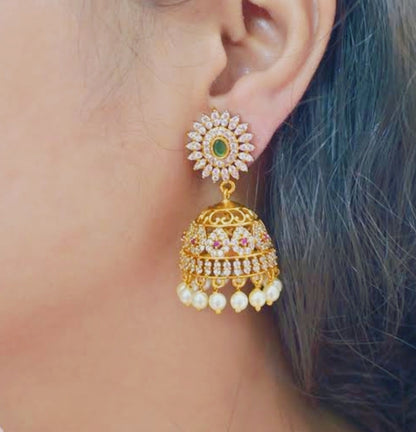 GOLDEN NIYANA ZIRCONIA JHUMKI EARRINGS