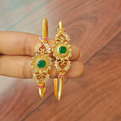 EMERALD MUGAPPU NAGAS BANGLES