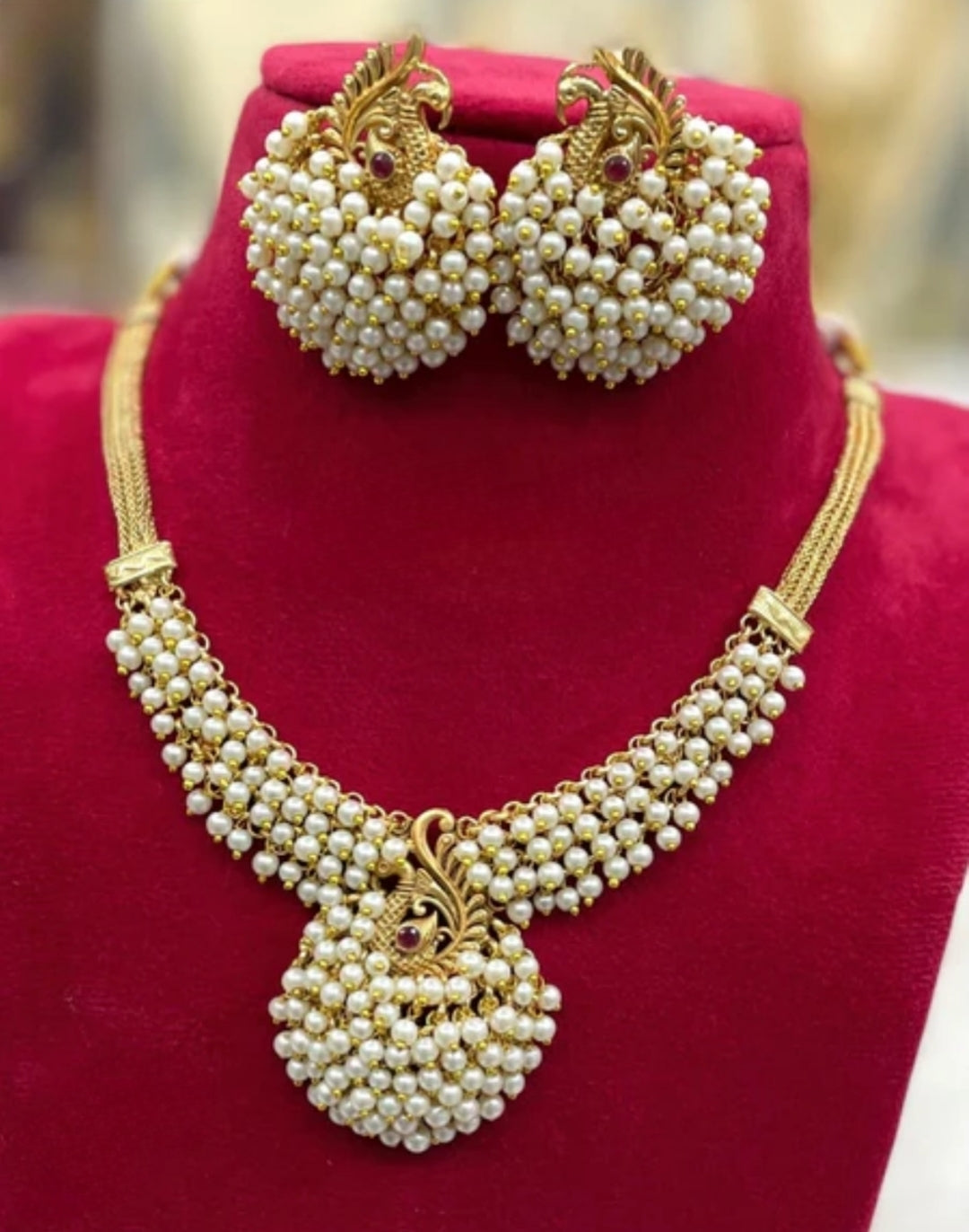 IVORY AMARI TEMPLE JEWELLERY SET