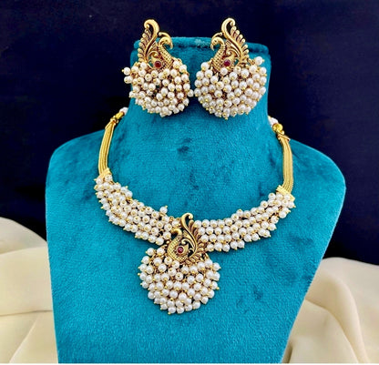 IVORY AMARI TEMPLE JEWELLERY SET