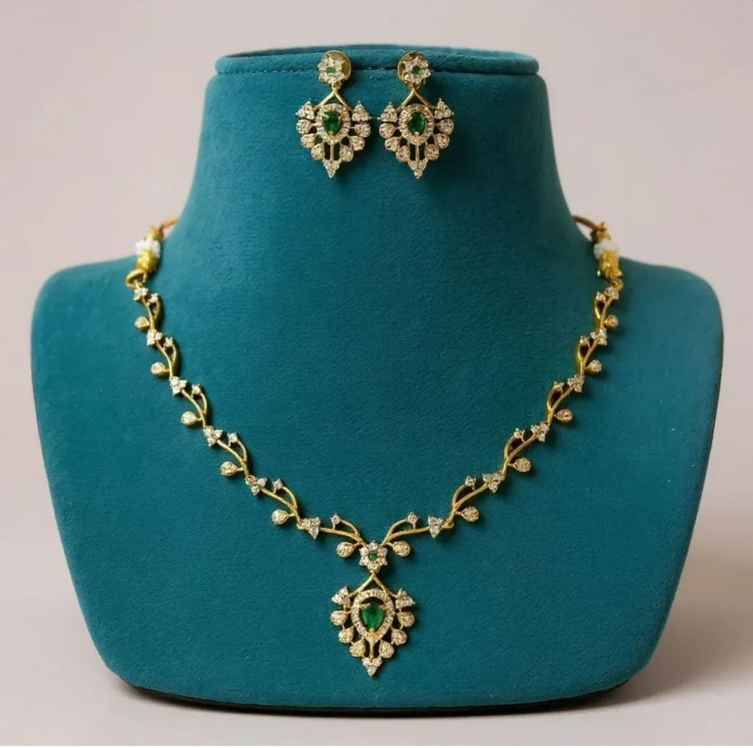EMERALD MEHER ZIRCONIA JEWELLERY SET