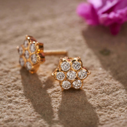 DIAMOND VIBHA STUD EARRINGS