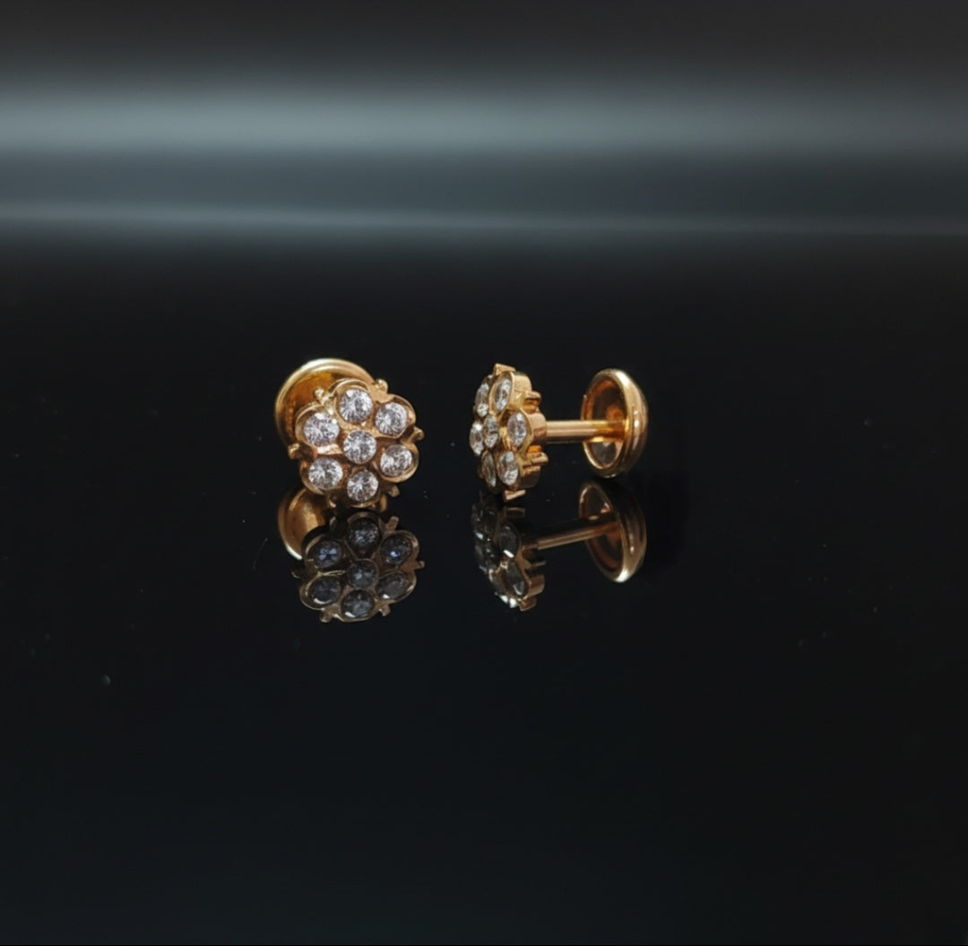 DIAMOND VIBHA FLOWER STUD EARRINGS