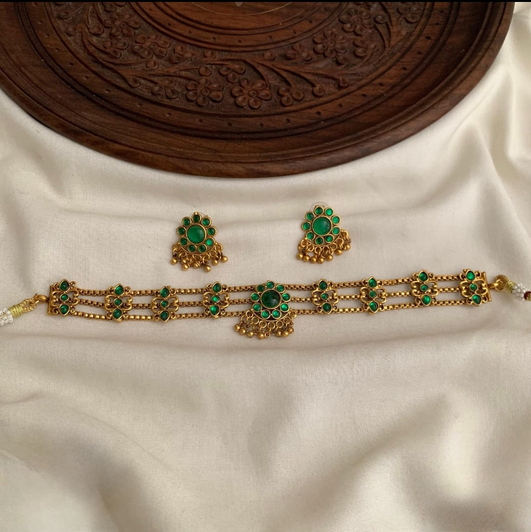 EMERALD OMANA PALAKA JEWELLERY SET