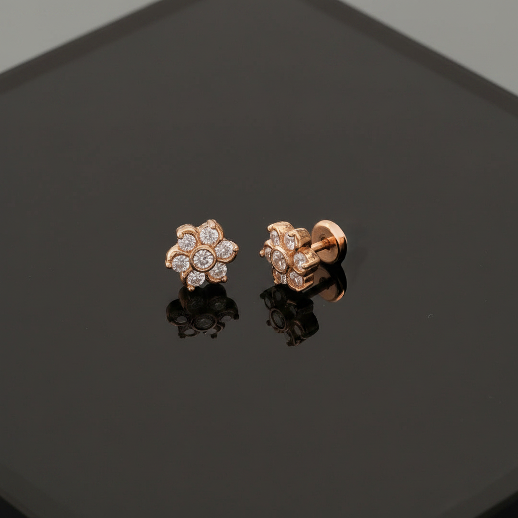 DIAMOND NISHWATHI STUD EARRINGS
