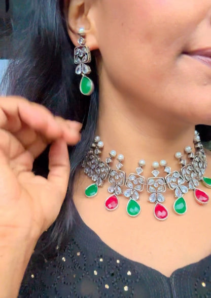 CELEBRITY SILVER PLATED JEWELLERY SET