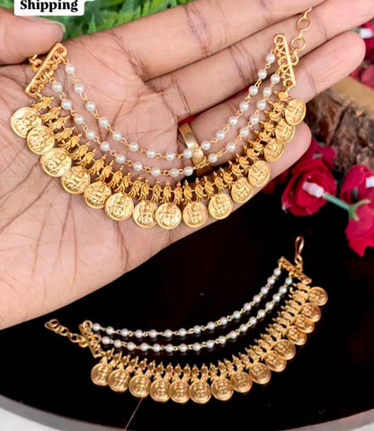 PREMIUM COIN THREE LAYER PEARL EAR CHAIN