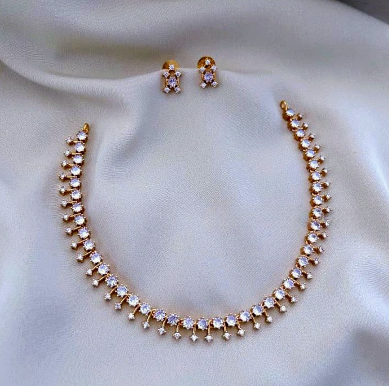 GOLDEN NISSA ZIRCONIA JEWELLERY SET