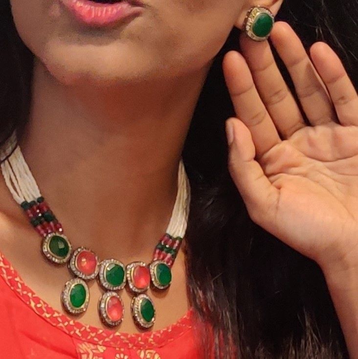 MULTICOLOR AADITA  KUNDAN JEWELLERY SET