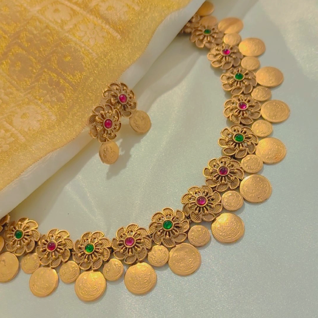 MULTICOLOR VARYA JEWELLERY SET