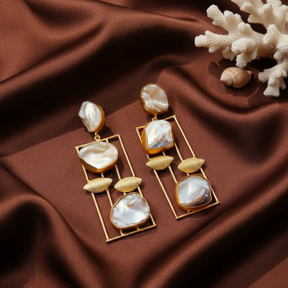 COLVA PEARL DANGLER EARRINGS