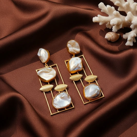 COLVA PEARL DANGLER EARRINGS