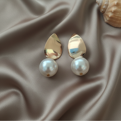 RIWERA PEARL EARRINGS