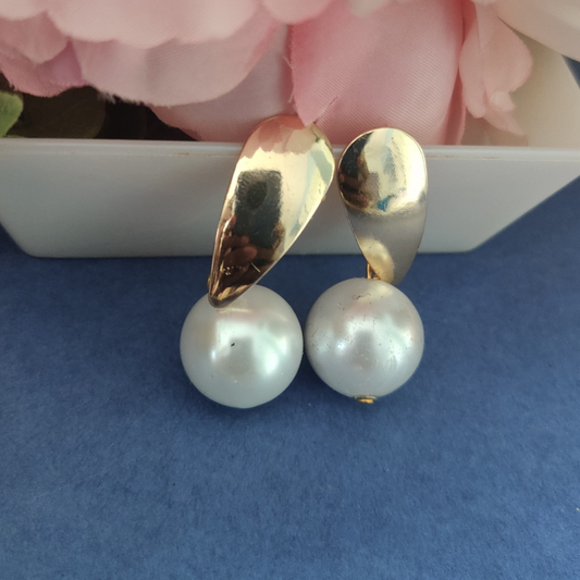 RIZZI PEARL EARRINGS