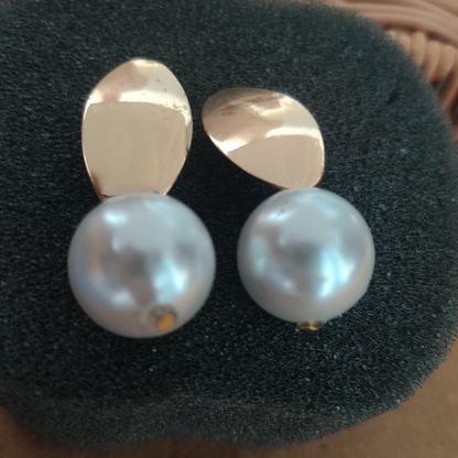 ROSHAN PEARL EARRINGS