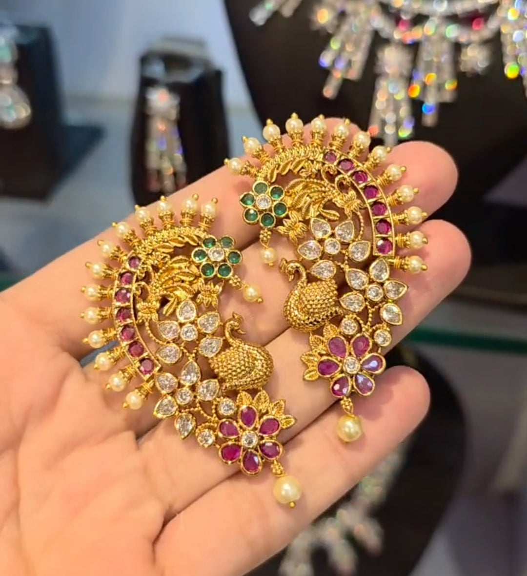 EMERALD VIYANA TEMPLE EARRINGS