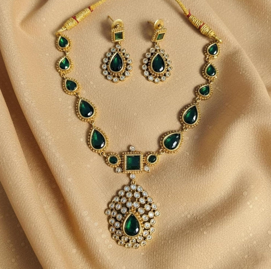 PREMIUM EMERALD JYOTHIKA JEWELLERY SET
