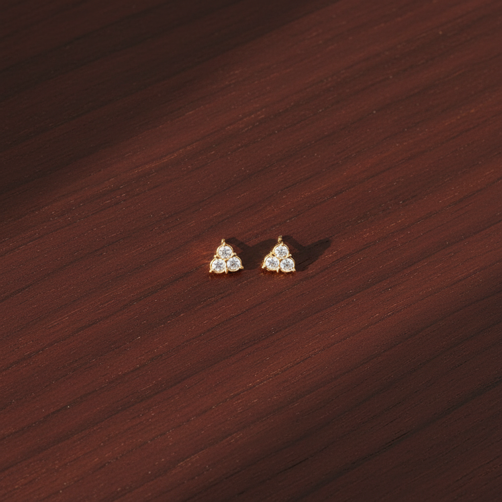 DIAMOND REYAH STUD EARRINGS