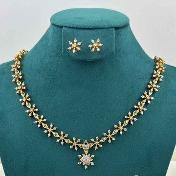 SEVEN DIAMOND ZIRCONIA JEWELLERY SET