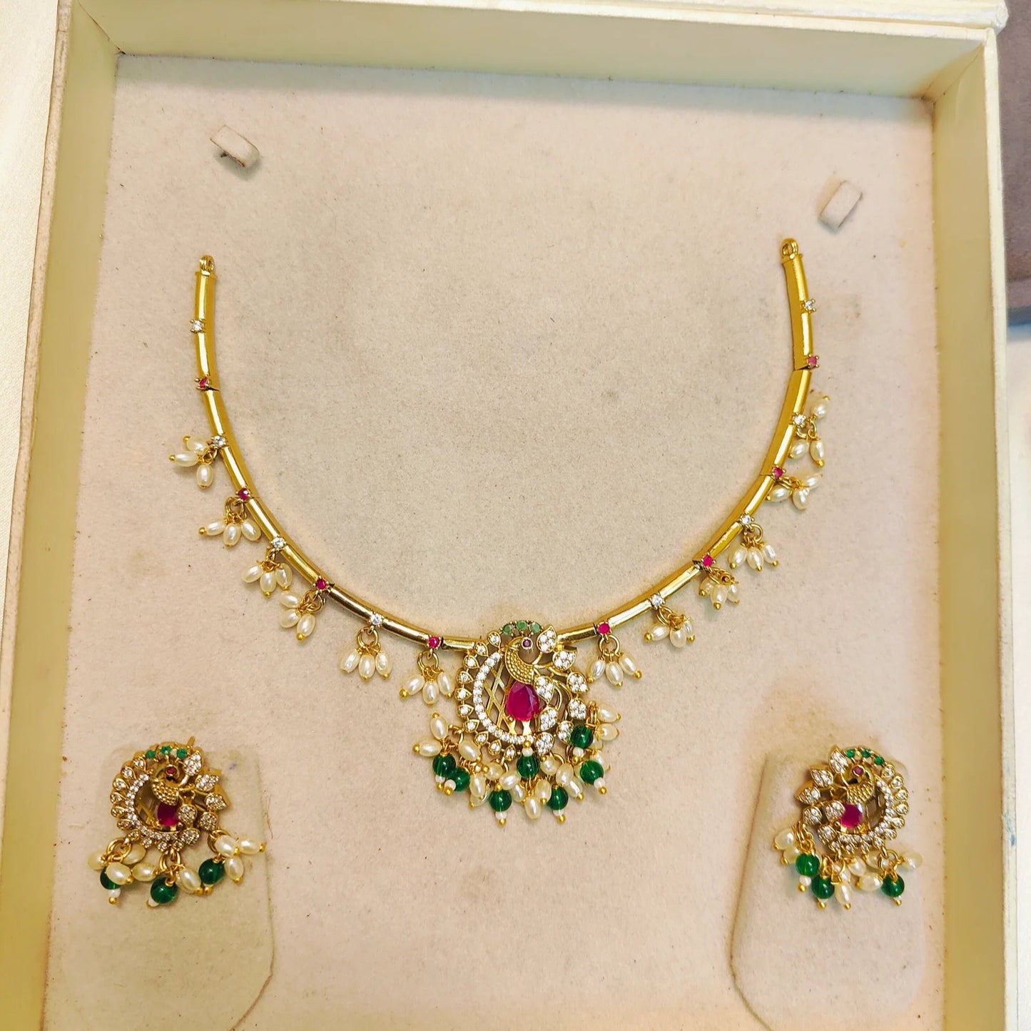 MULTICOLOR PRISHA TEMPLE JEWELLERY SET