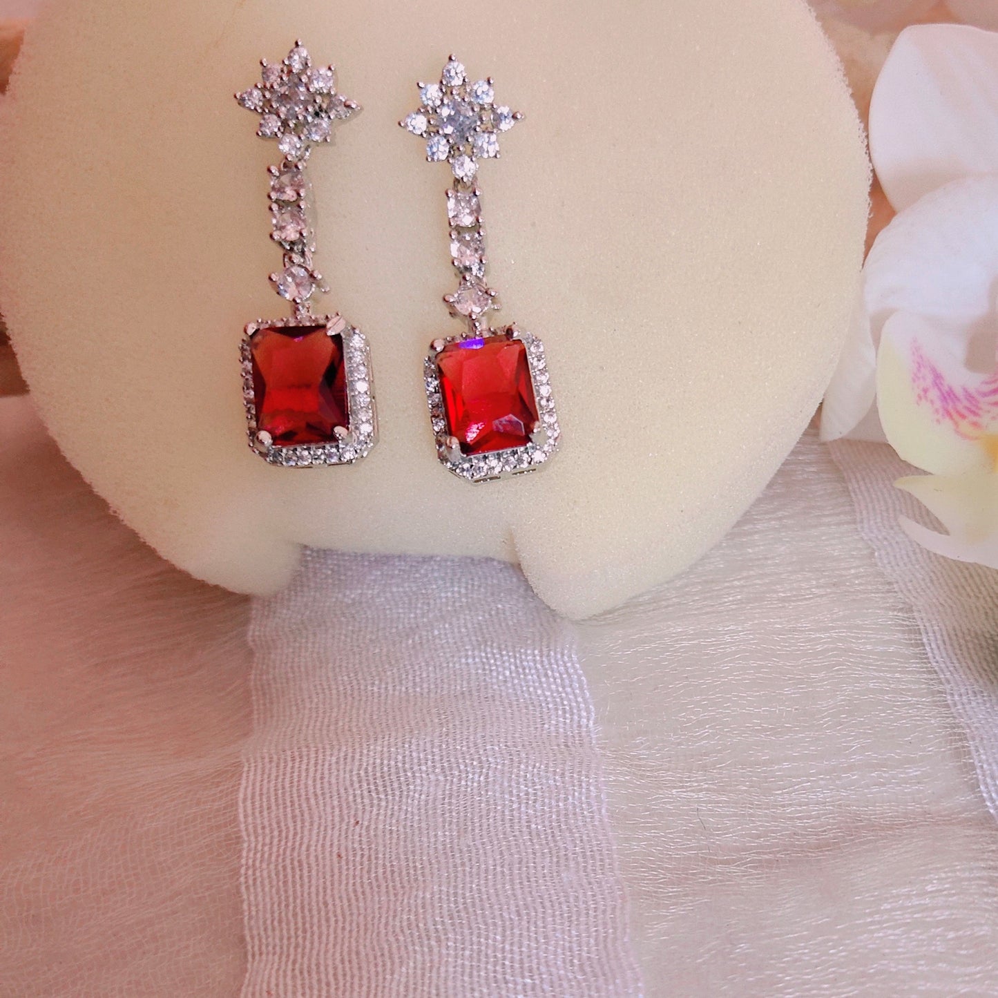 RUBY LOPA ZIRCONIA EARRINGS