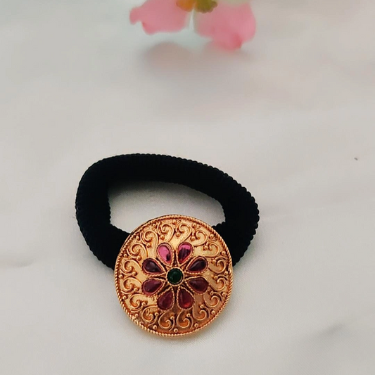 GOLDEN MRUTHU HAIR BAND